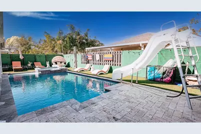 3455 NE 1st St, Homestead, FL 33033 - Photo 3