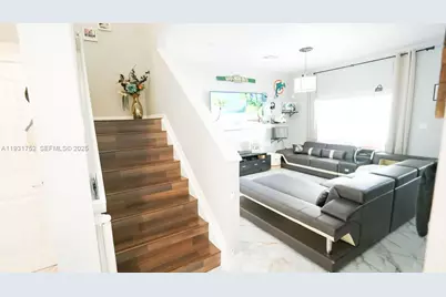 3455 NE 1st St, Homestead, FL 33033 - Photo 25