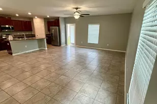 6821 Blue Moon Wy, Sun City Center, FL 33573 - Photo 5