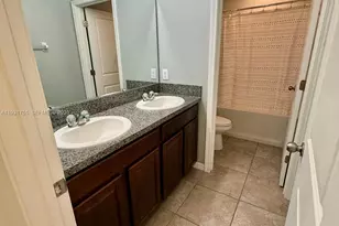 6821 Blue Moon Wy, Sun City Center, FL 33573 - Photo 23