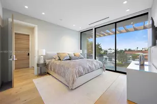 3260 NE 165th St, North Miami Beach, FL 33160 - Photo 31