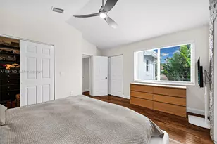 1420 Weeping Willow Way, Hollywood, FL 33019 - Photo 27