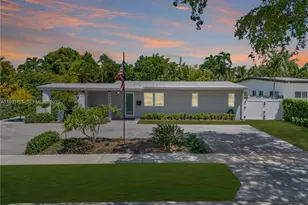 1945 S Hibiscus Dr, North Miami, FL 33181 - Photo 1