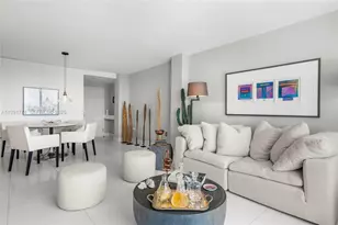 6900 Bay Dr, Miami Beach, FL 33141 - Photo 9