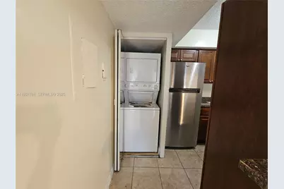 5686 Rock Island Rd #126, Tamarac, FL 33319 - Photo 7