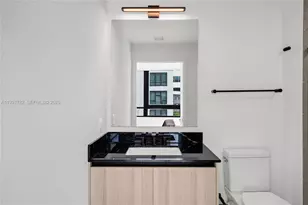 225 N Miami Ave, Miami, FL 33132 - Photo 31