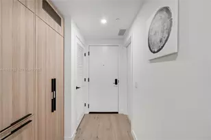 225 N Miami Ave, Miami, FL 33132 - Photo 11