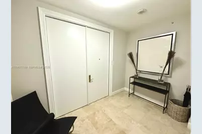 20201 E Country Club Dr #903, Aventura, FL 33180 - Photo 9