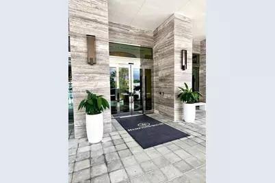 20201 E Country Club Dr #903, Aventura, FL 33180 - Photo 3