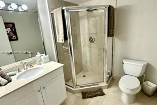 20201 E Country Club Dr, Aventura, FL 33180 - Photo 49