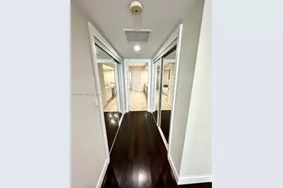 20201 E Country Club Dr #903, Aventura, FL 33180 - Photo 29