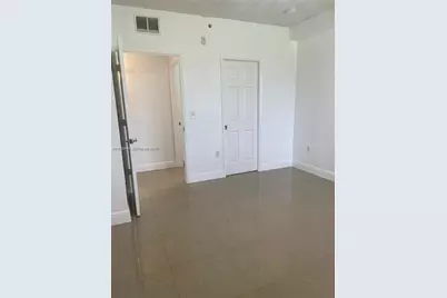 8070 N Nob Hill Rd #108, Tamarac, FL 33321 - Photo 7