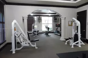 8070 N Nob Hill Rd, Tamarac, FL 33321 - Photo 25