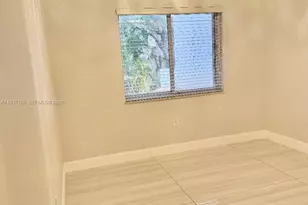 10979 SW 75th St, Miami, FL 33173 - Photo 11