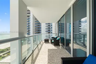 6799 Collins Ave #1005, Miami Beach, FL 33141 - Photo 17