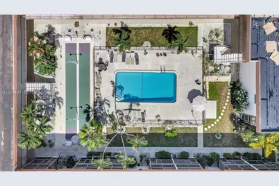 415 NE 2nd St #224, Hallandale Beach, FL 33009 - Photo 21