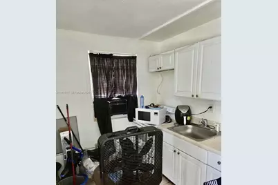 10280 SW 175th St, Miami, FL 33157 - Photo 7