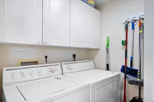 100 S Birch Rd, Fort Lauderdale, FL 33316 - Photo 37