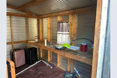 10840 Westwood Lake Dr #0, Miami, FL 33165 - Photo 27