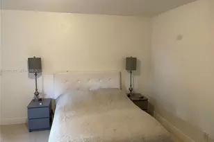 10840 Westwood Lake Dr, Miami, FL 33165 - Photo 11