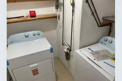 10840 Westwood Lake Dr #0, Miami, FL 33165 - Photo 23