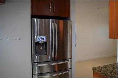 10840 Westwood Lake Dr #0, Miami, FL 33165 - Photo 13