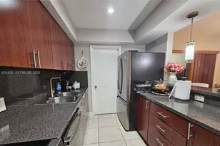 8401 SW 107th Ave, Miami, FL 33173 - Photo 9