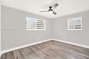 7932 Meridian St, Miramar, FL 33023 - Photo 15