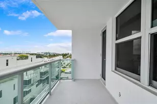 9511 Collins Ave, Surfside, FL 33154 - Photo 29