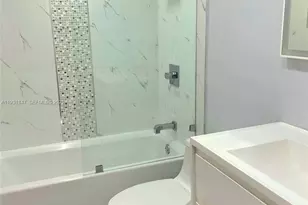 9410 W Flagler St, Miami, FL 33174 - Photo 15