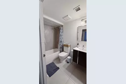 551 Michigan Ave #221, Miami Beach, FL 33139 - Photo 15