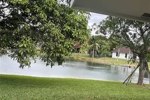 8871 SW 57th Ct, Cooper City, FL 33328 - Photo 3