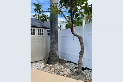 1365 Marseille Dr #1, Miami Beach, FL 33141 - Photo 13