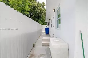 2501 NW 22nd Ave, Miami, FL 33142 - Photo 37