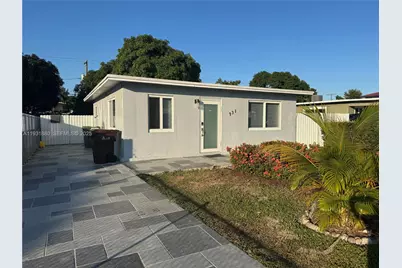 731 E 19th St, Hialeah, FL 33013 - Photo 1