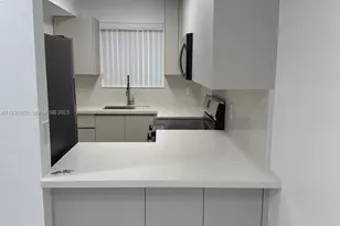 7835 W 30th Ct, Hialeah, FL 33018 - Photo 3