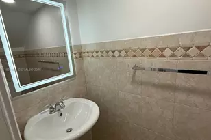 7835 W 30th Ct, Hialeah, FL 33018 - Photo 13