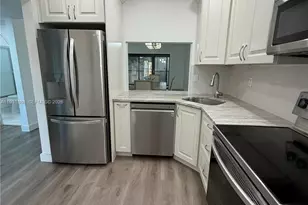 4339 S Carambola Cir S, Coconut Creek, FL 33066 - Photo 3