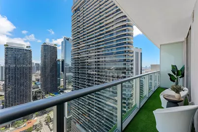 1100 S Miami Ave #4008, Miami, FL 33130 - Photo 1