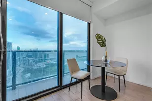 398 NE 5th St, Miami, FL 33132 - Photo 9