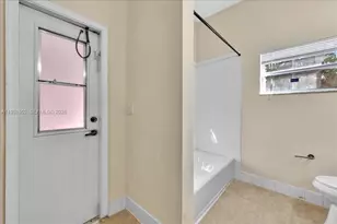 17062 NW 16th St, Pembroke Pines, FL 33028 - Photo 43