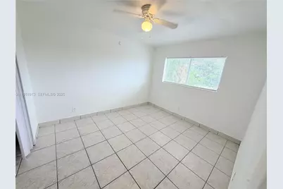 1829 N A St #13, Lake Worth, FL 33460 - Photo 11