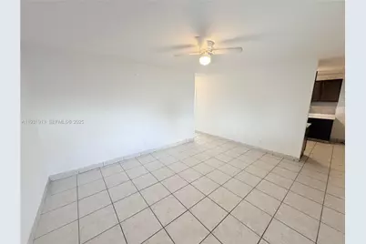 1829 N A St #13, Lake Worth, FL 33460 - Photo 3