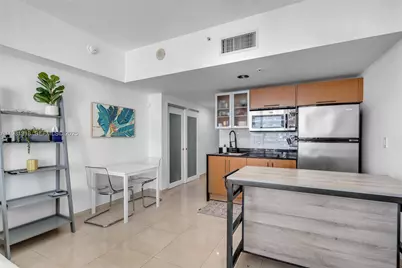 1750 N Bayshore Dr #1204, Miami, FL 33132 - Photo 7