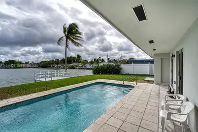 251 SW 9th Ave, Hallandale Beach, FL 33009 - Photo 33