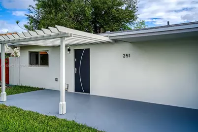 251 SW 9th Ave, Hallandale Beach, FL 33009 - Photo 43