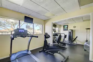 6310 Tall Cypress Cir, Greenacres, FL 33463 - Photo 39