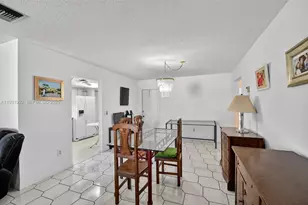 6310 Tall Cypress Cir, Greenacres, FL 33463 - Photo 7