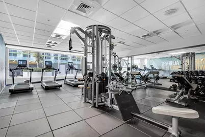 1750 N Bayshore Dr #1204, Miami, FL 33132 - Photo 17