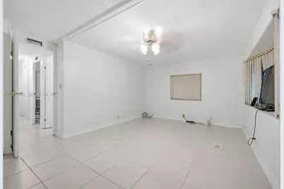 5290 SW 23rd Ave, Dania Beach, FL 33312 - Photo 17